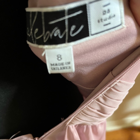 DB Studio Beautiful quartz gown with crisscross chest and front slit Size8 NWT - Picture 3 of 5